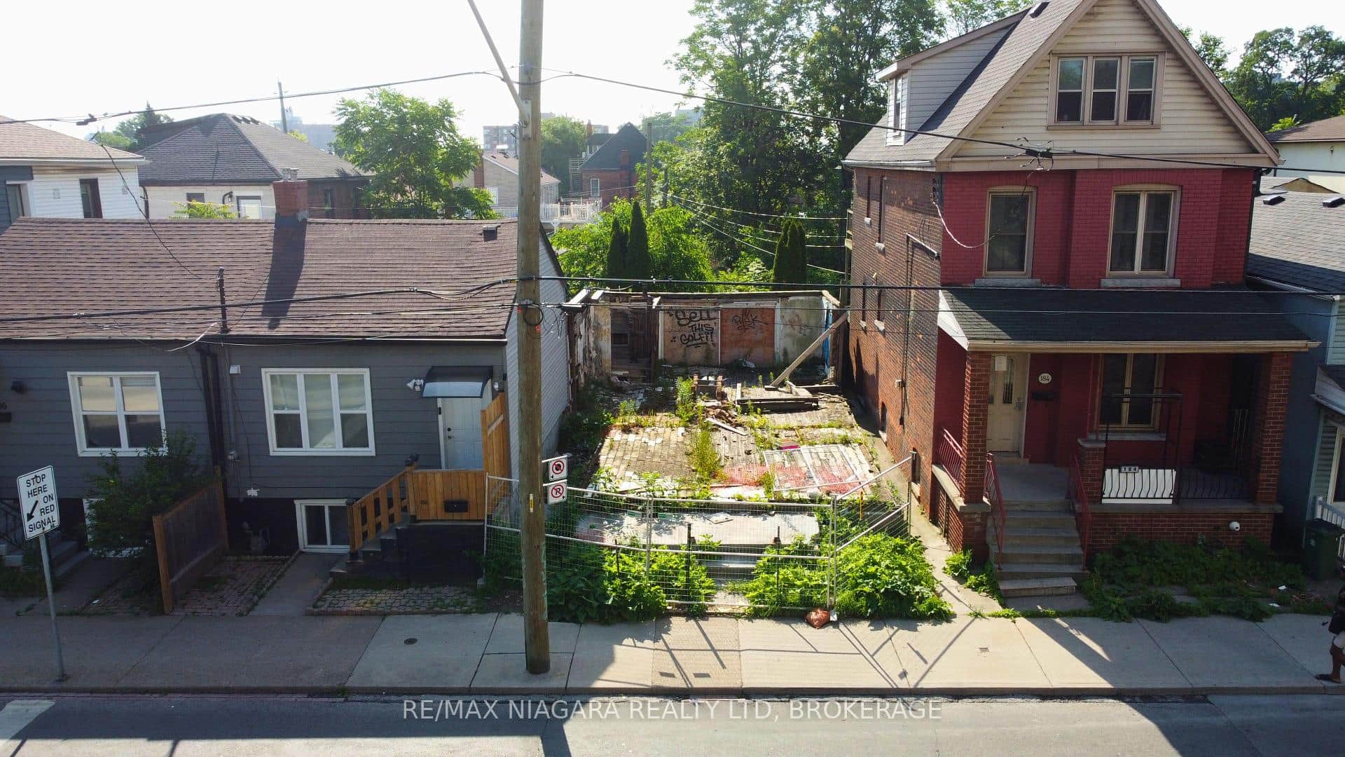 186 John Street