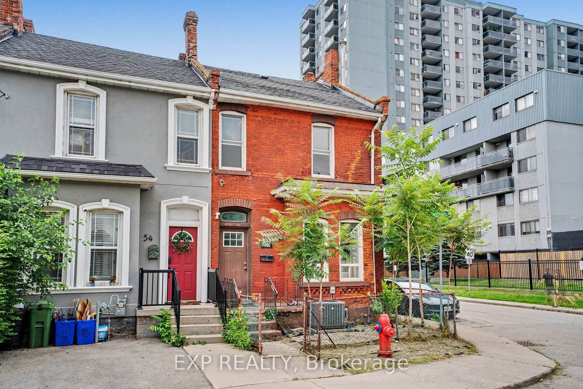 52 Cathcart Street