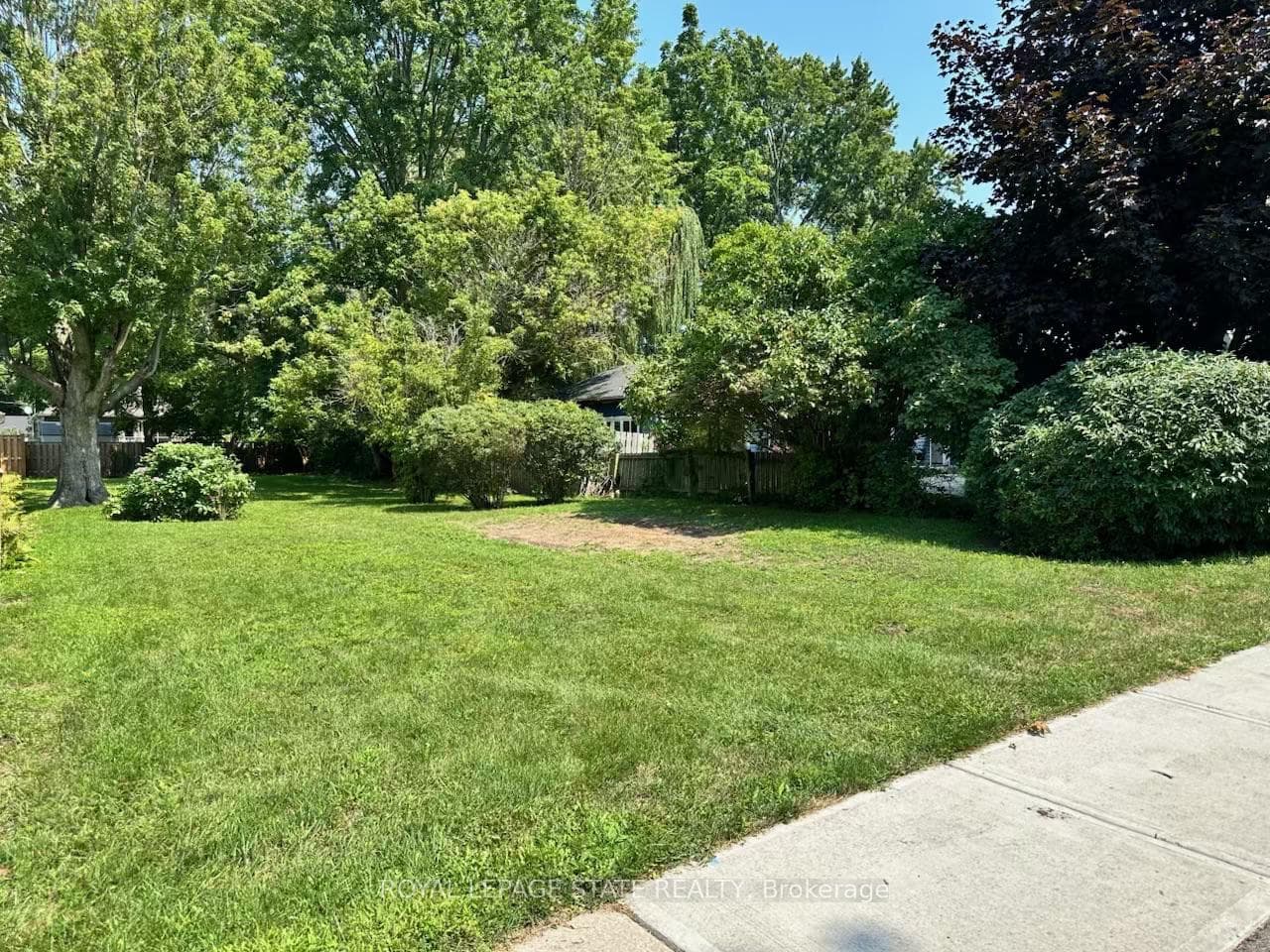 VL North Cayuga Street