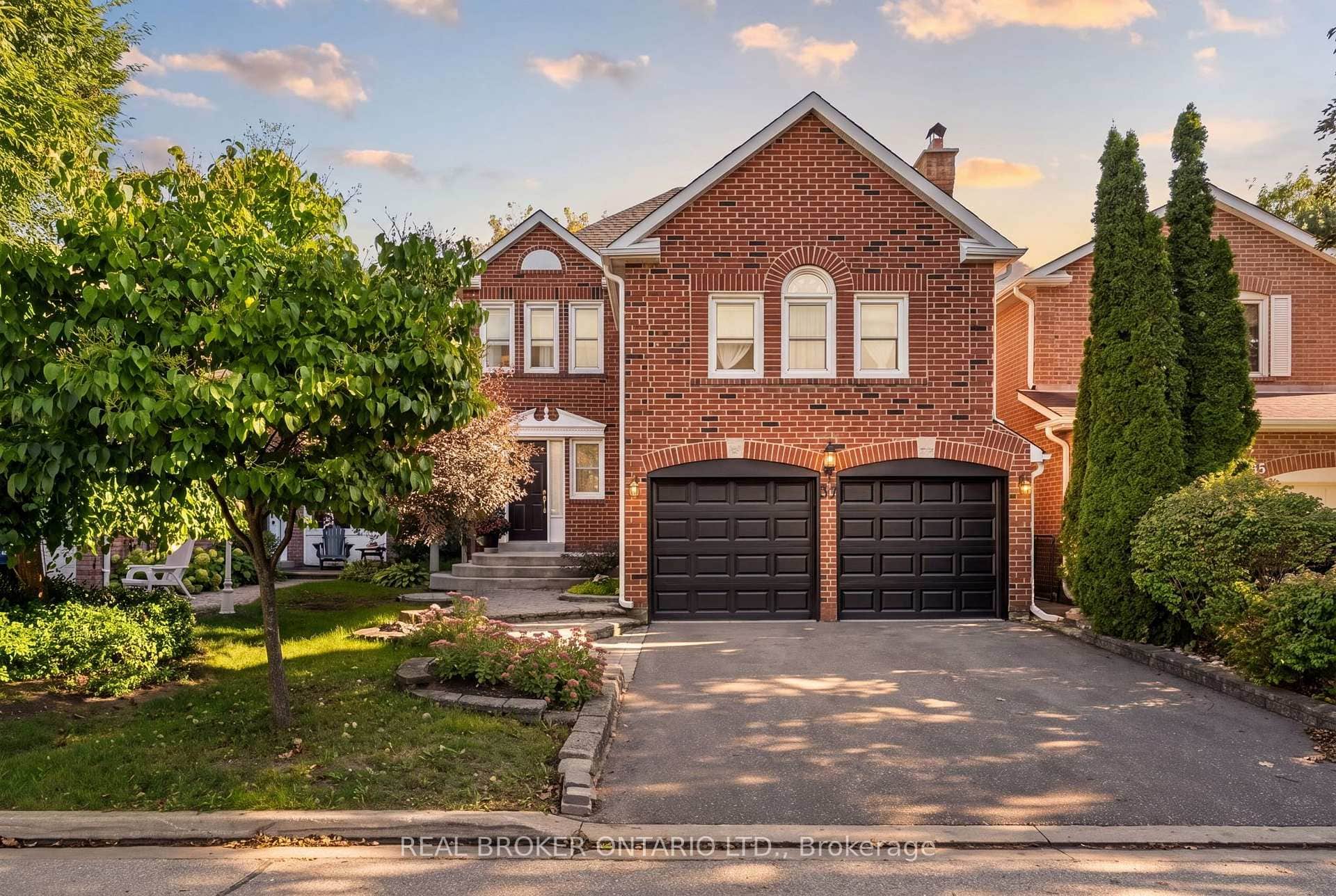 37 Jessica Gardens