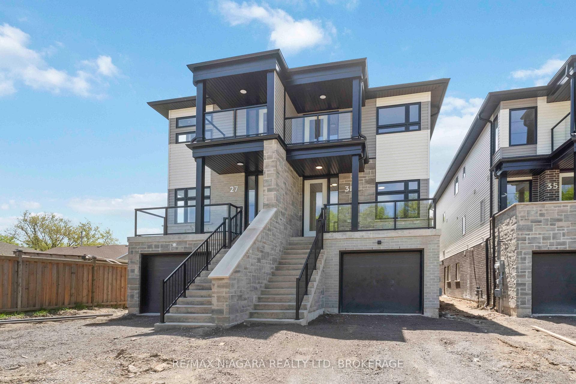 31 Superior Street Unit Lower