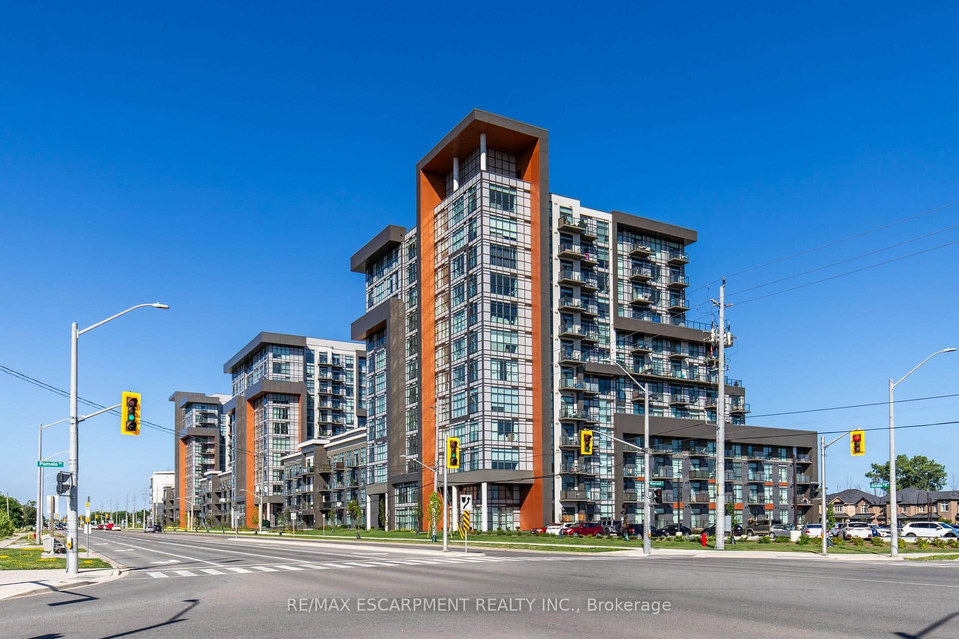 450 Dundas Street Unit 416