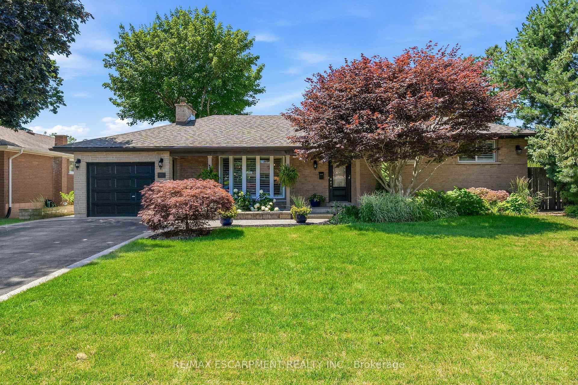 302 Harmony Road