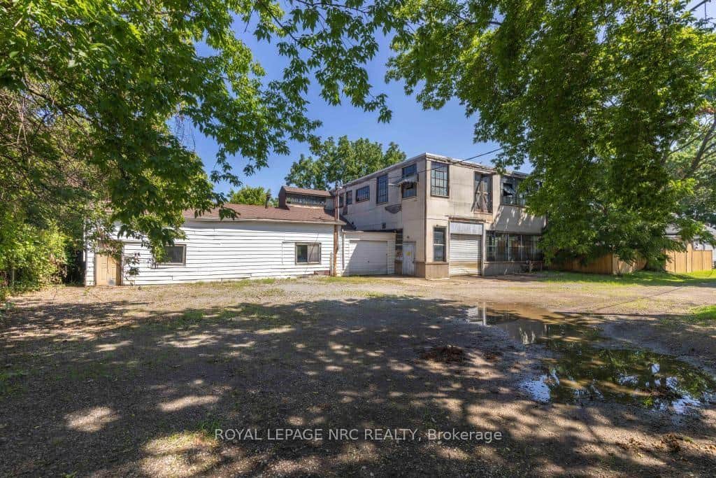 35 McGhie Street