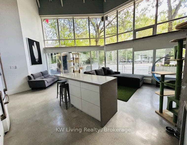 66 Bay Street Unit 105