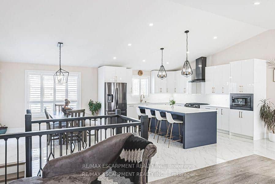 1796 Penny Lane