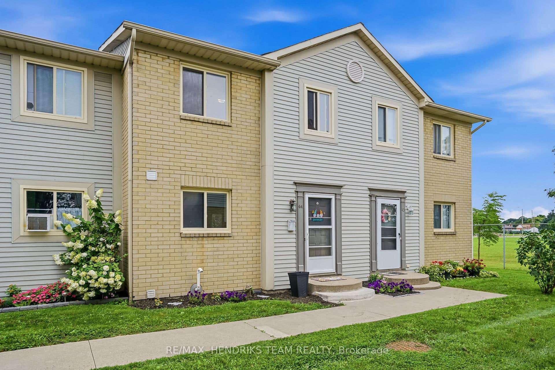 65 Dorchester Boulevard Unit 44