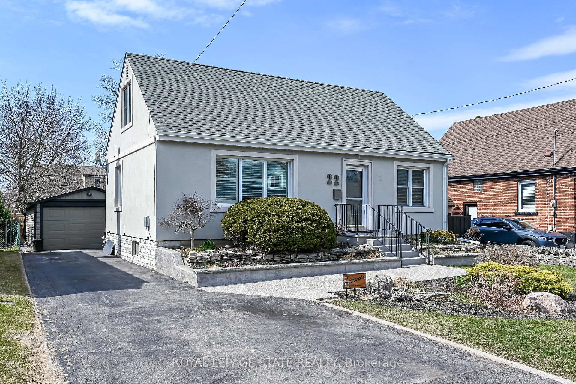 22 Marion Place