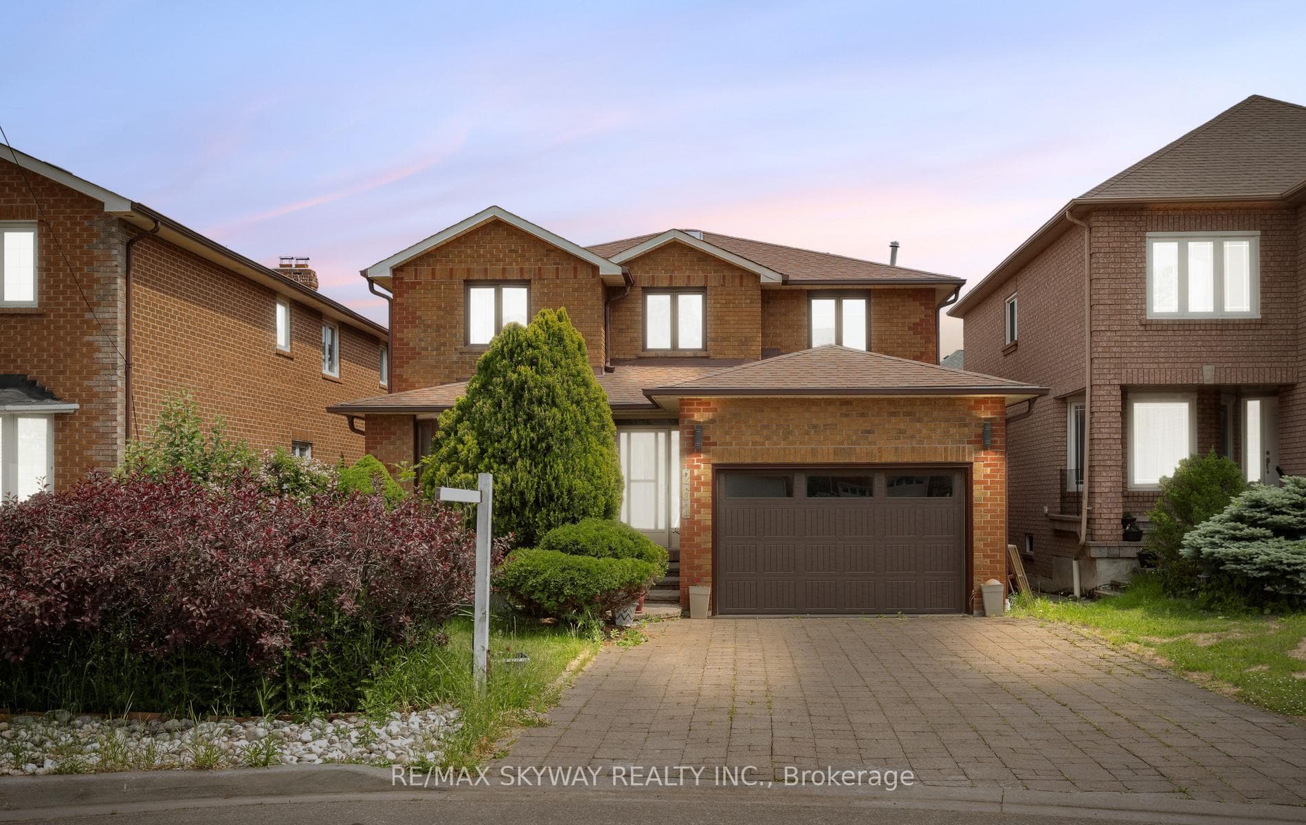 262 Boxmoor Place