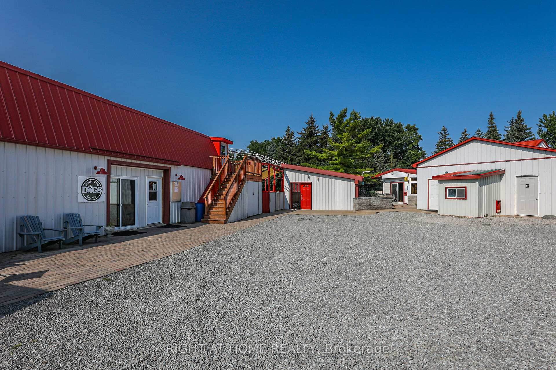 1027 Niagara Stone Road