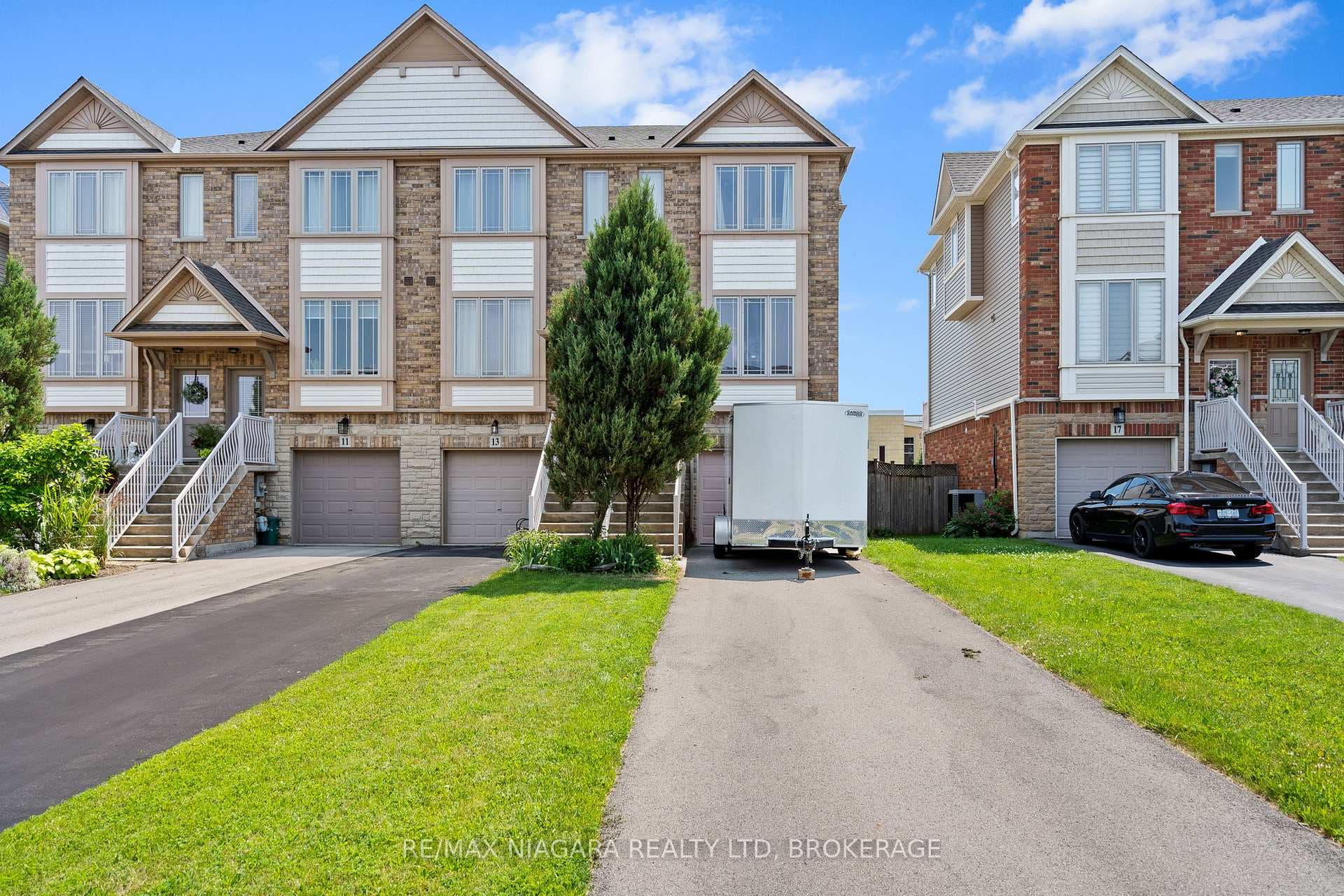 15 Hemlock Way