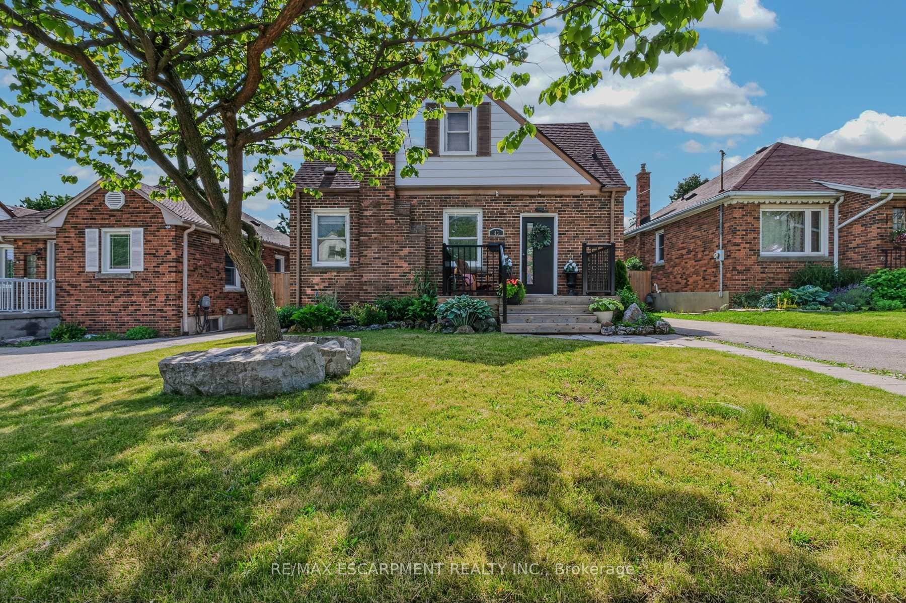 43 Woodbridge Road