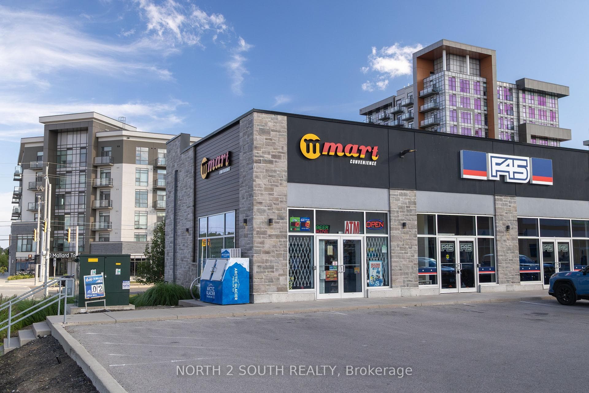 477 Dundas Street Unit 5