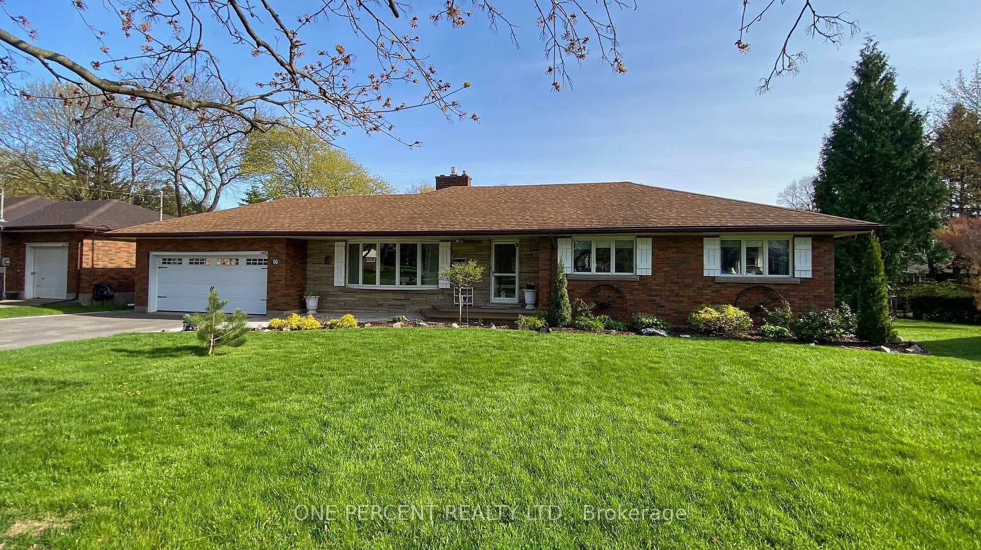 16 Daleview Crescent