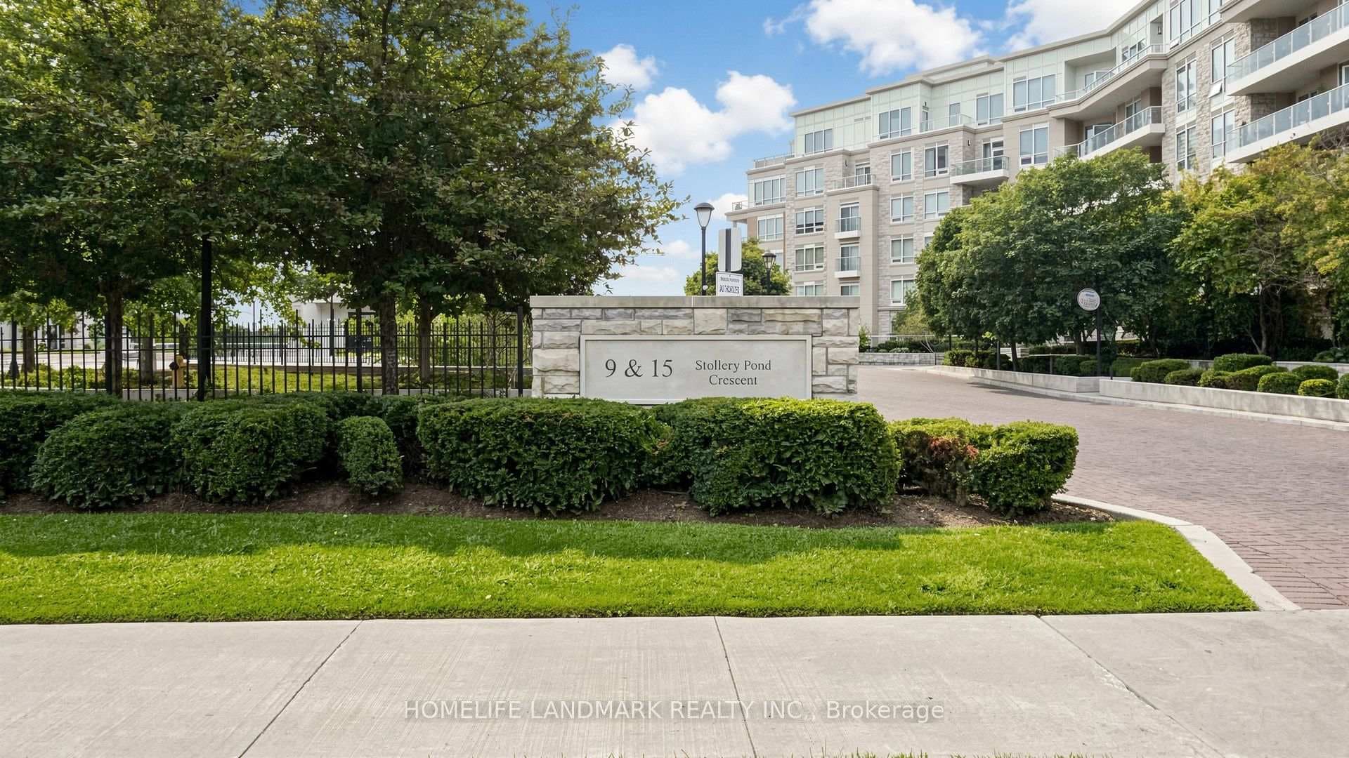 15 Stollery Pond Crescent Unit 507