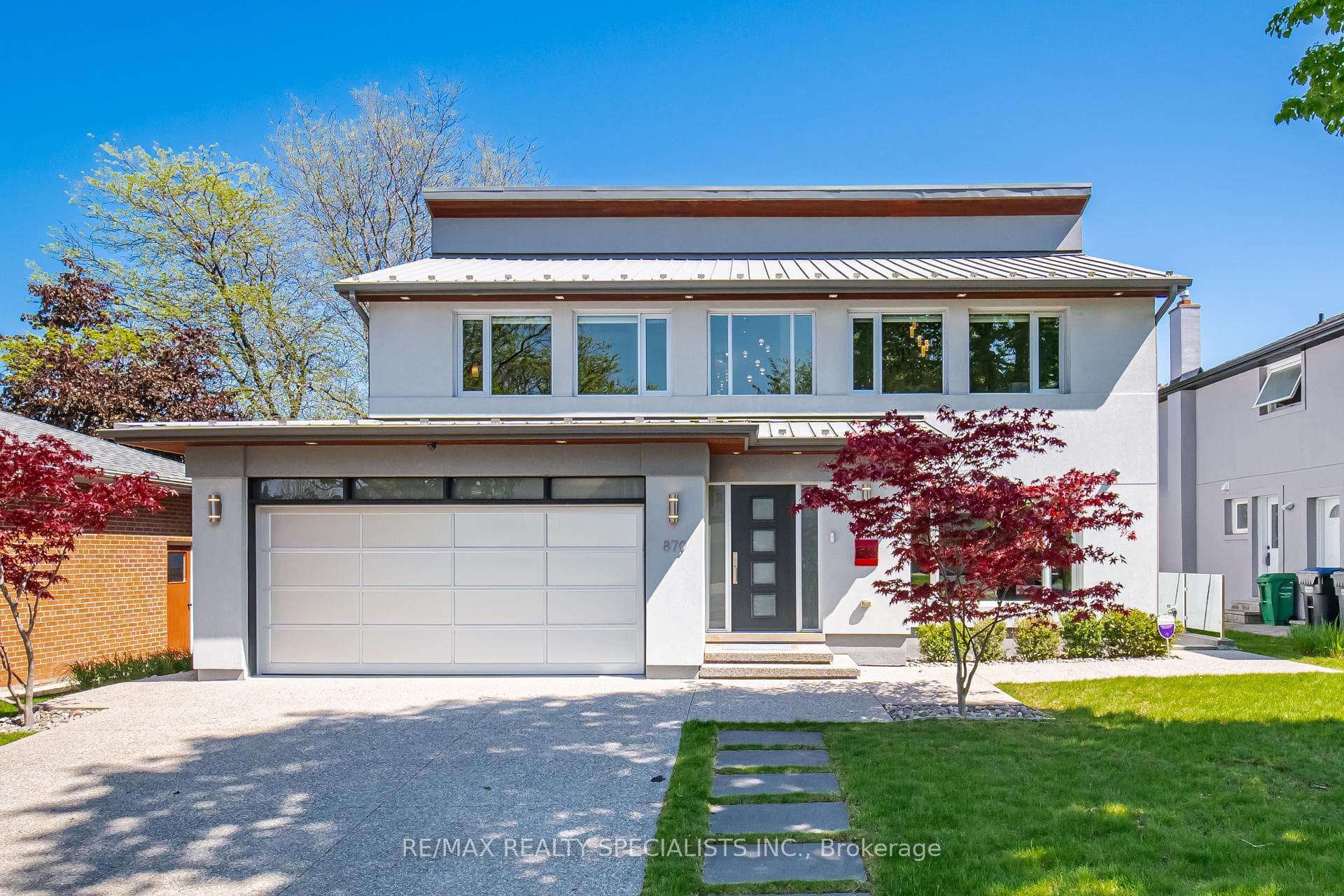 870 Hollowtree Crescent