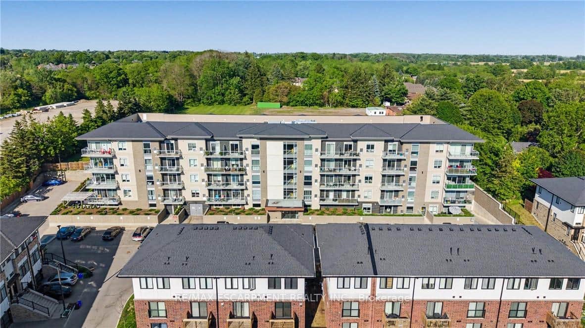 16 Markle Crescent Unit 414