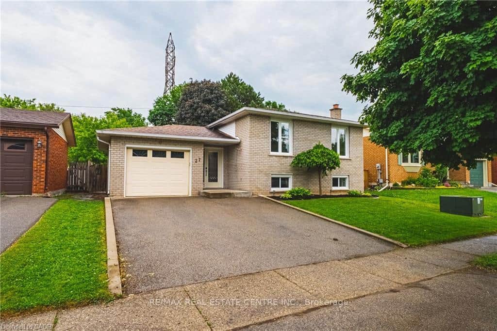 27 Ludlow Crescent