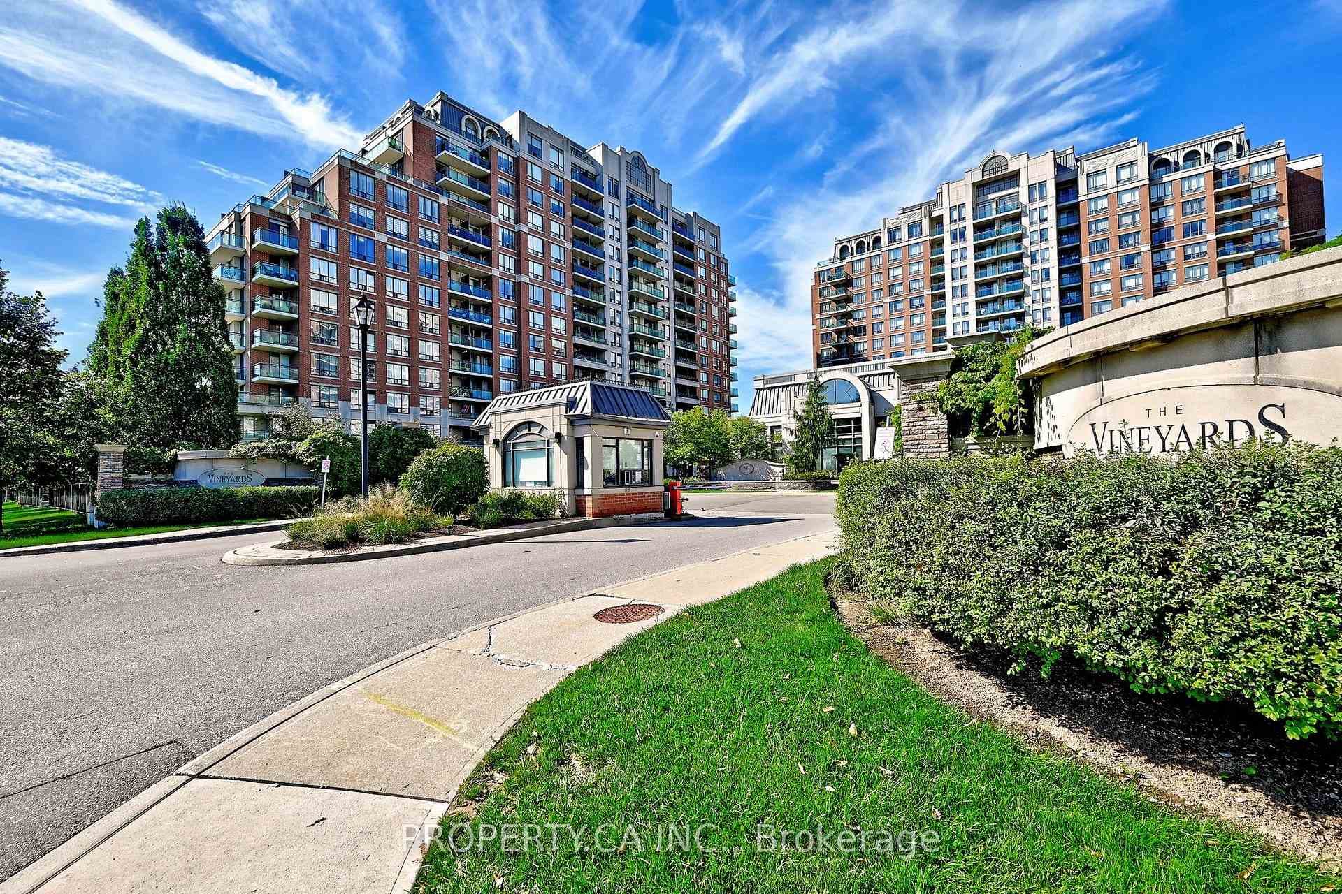 310 Red Maple Road Unit 1013