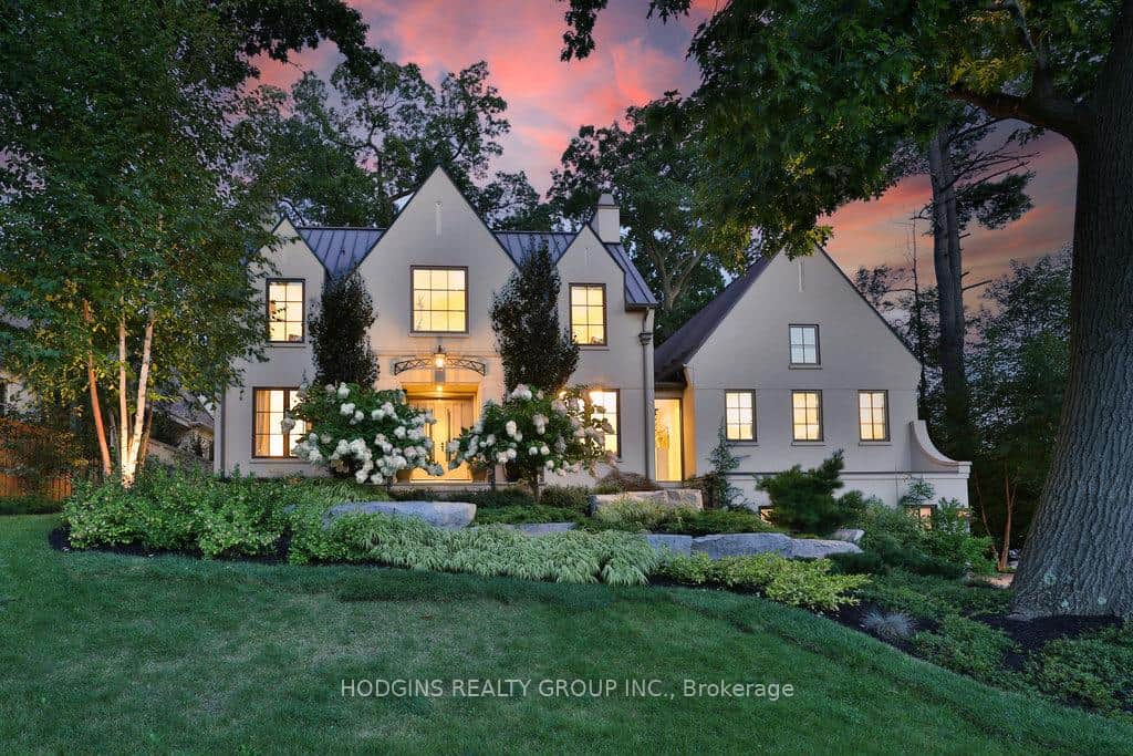 238 Mineola Road