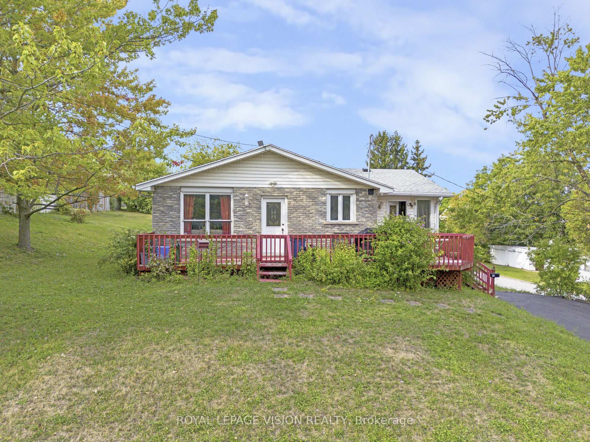 43 Lavinia Street Unit Unit B