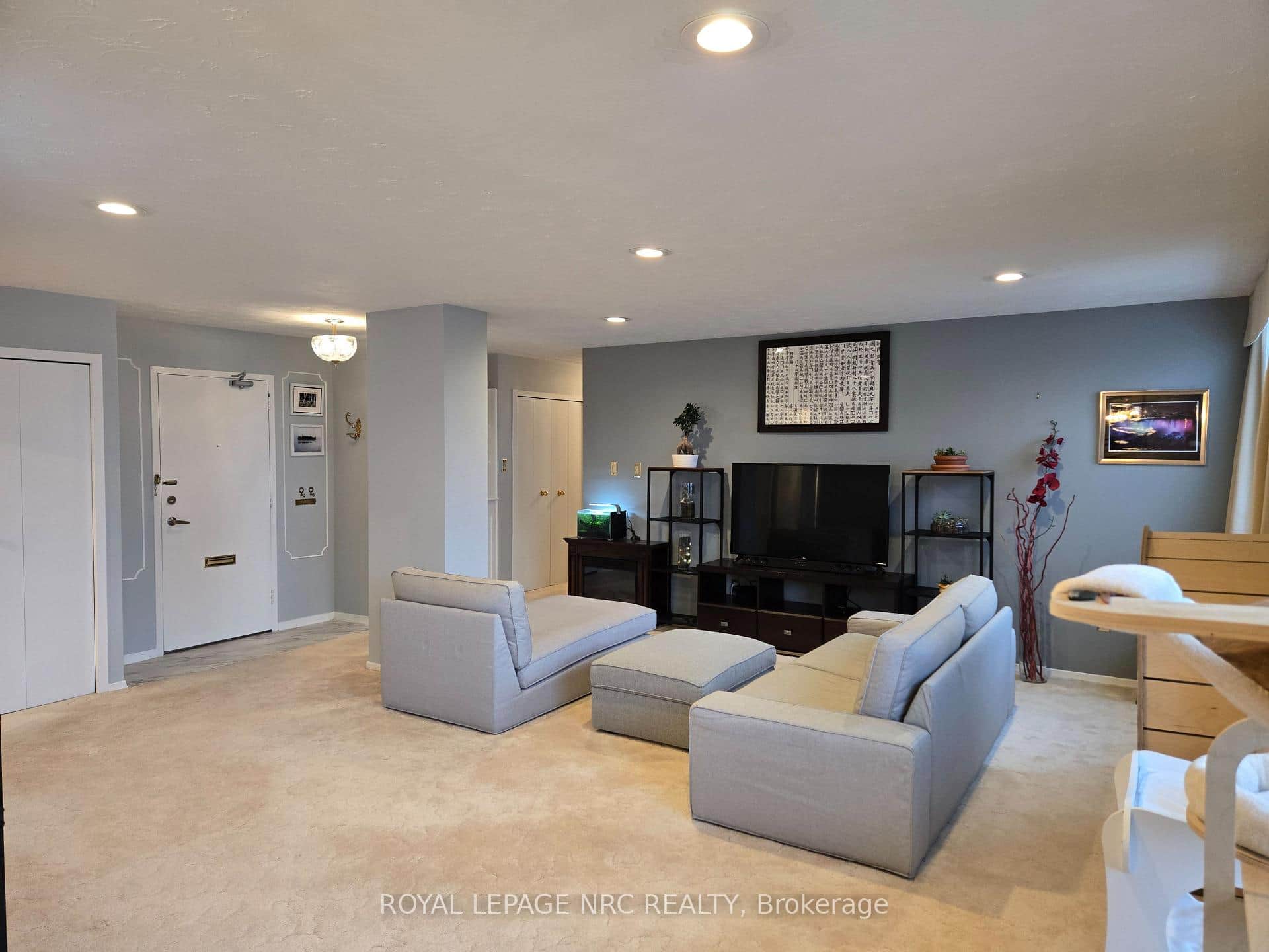 35 Towering Heights Boulevard Unit 1108