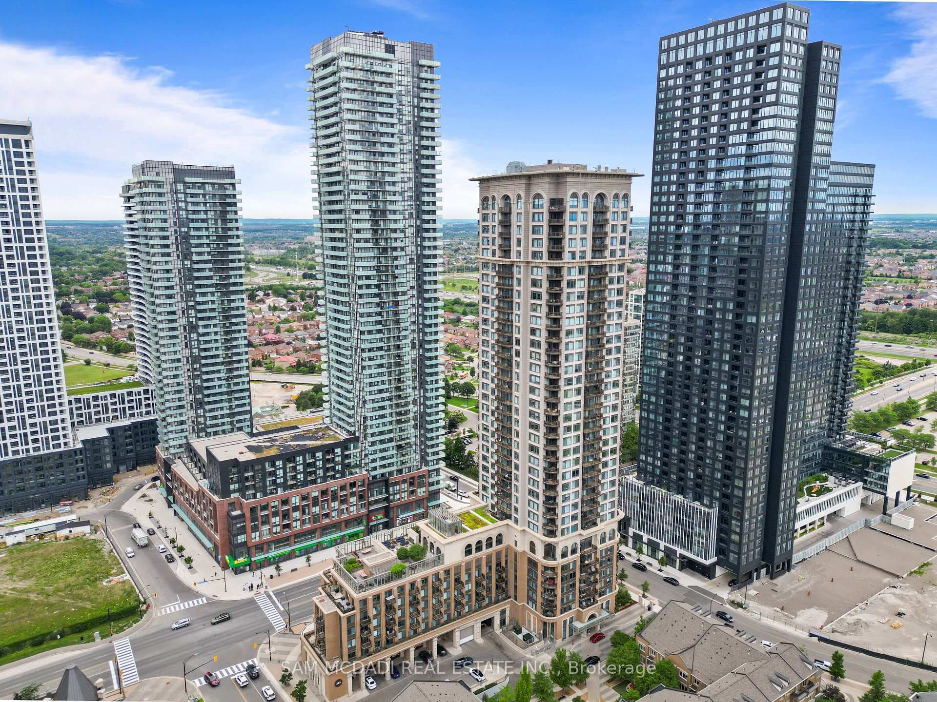 385 Prince Of Wales Drive Unit 1611