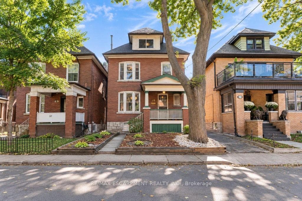 61 Garfield Avenue