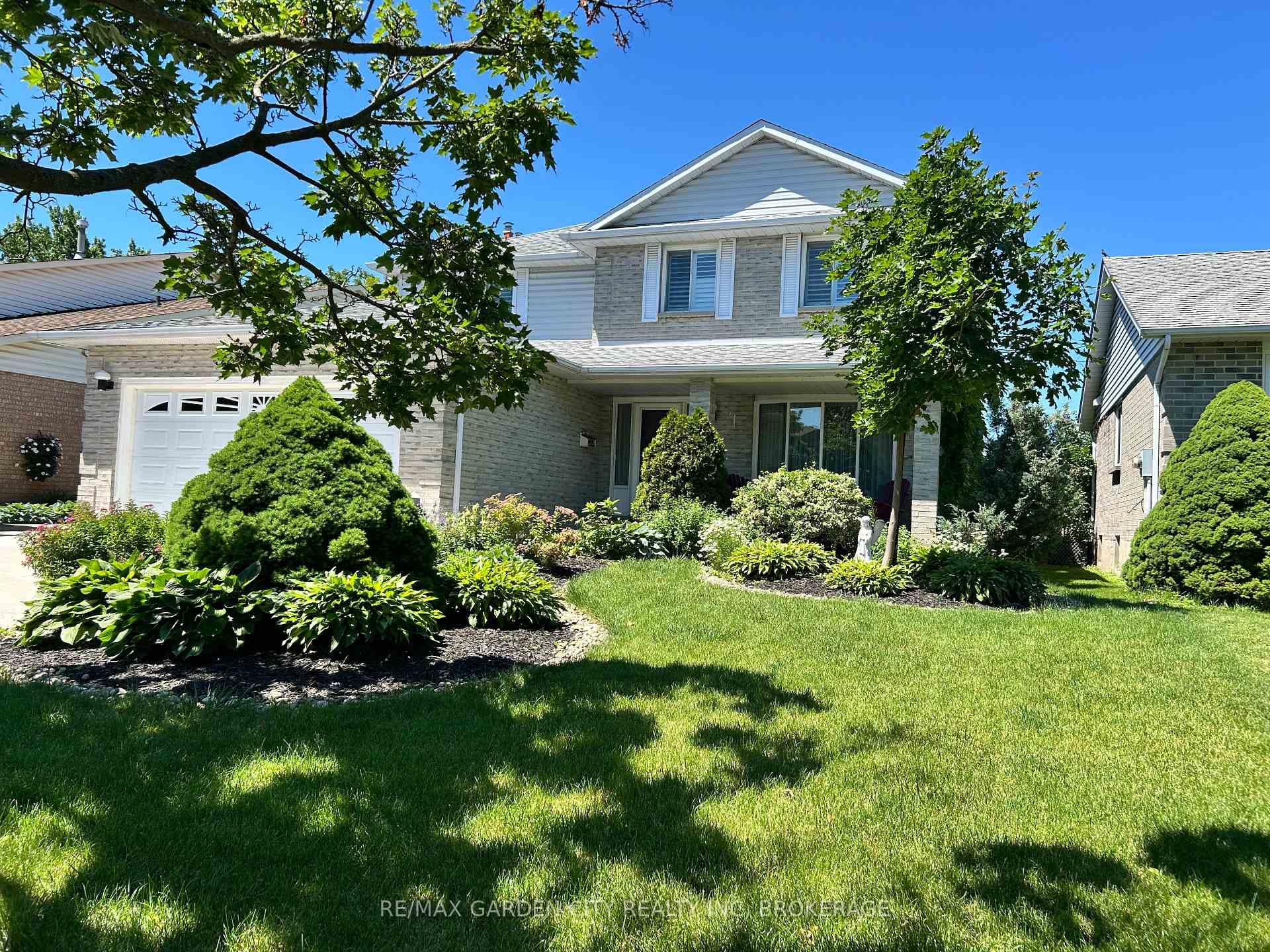 21 Bascary Crescent