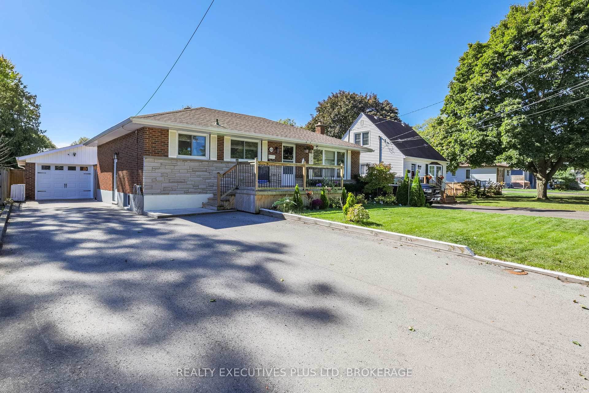 6528 Stamford Green