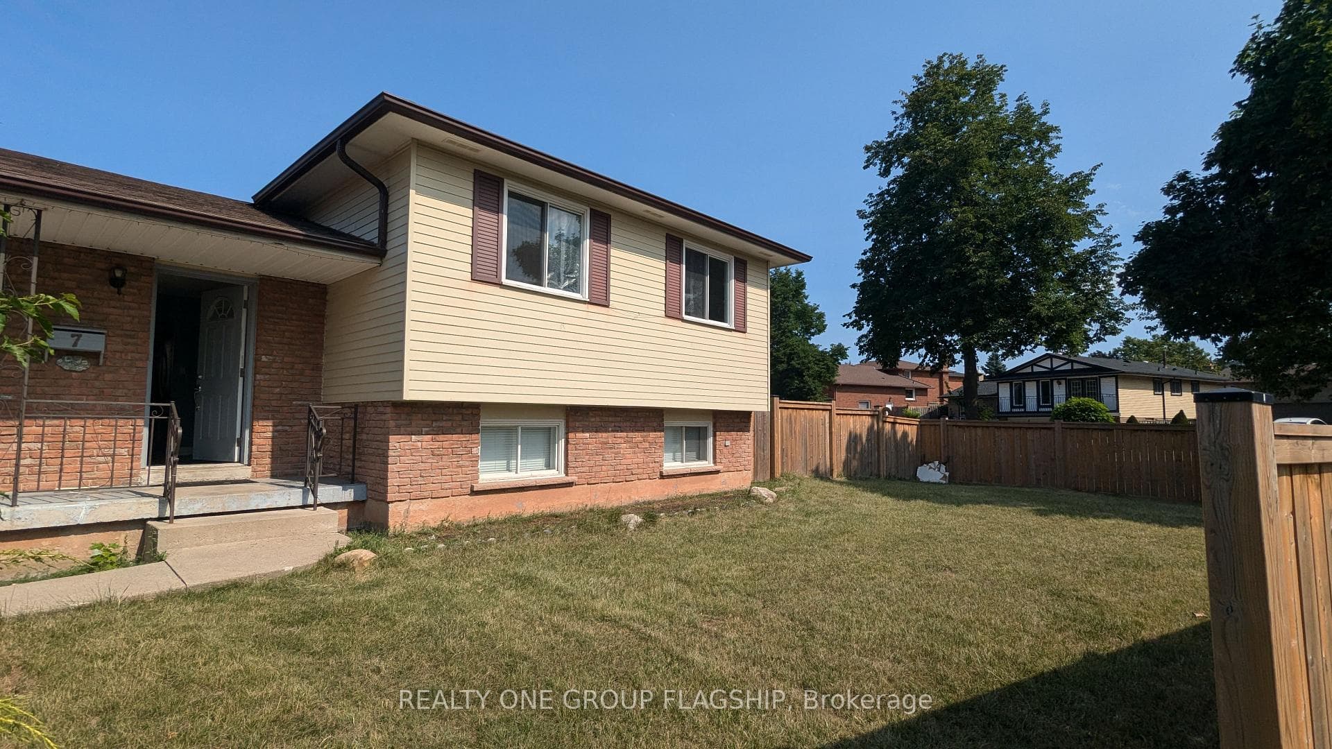 7 Greening Avenue Unit Upper
