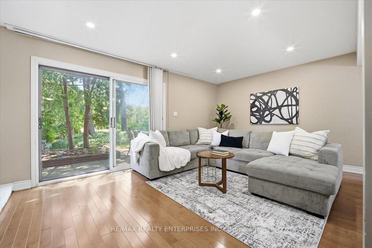 6855 Glen Erin Drive Unit 2