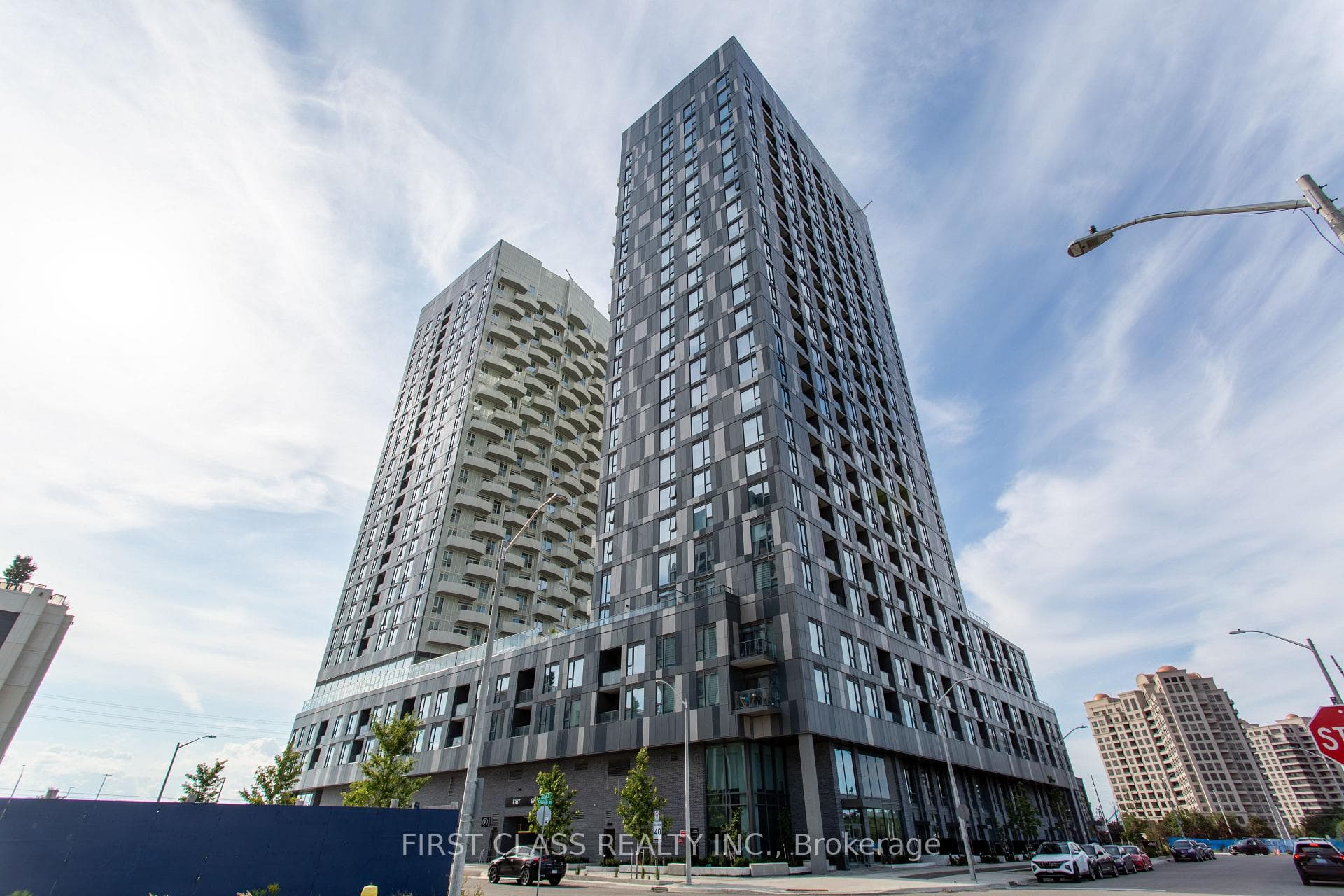 474 Caldari Road Unit 403