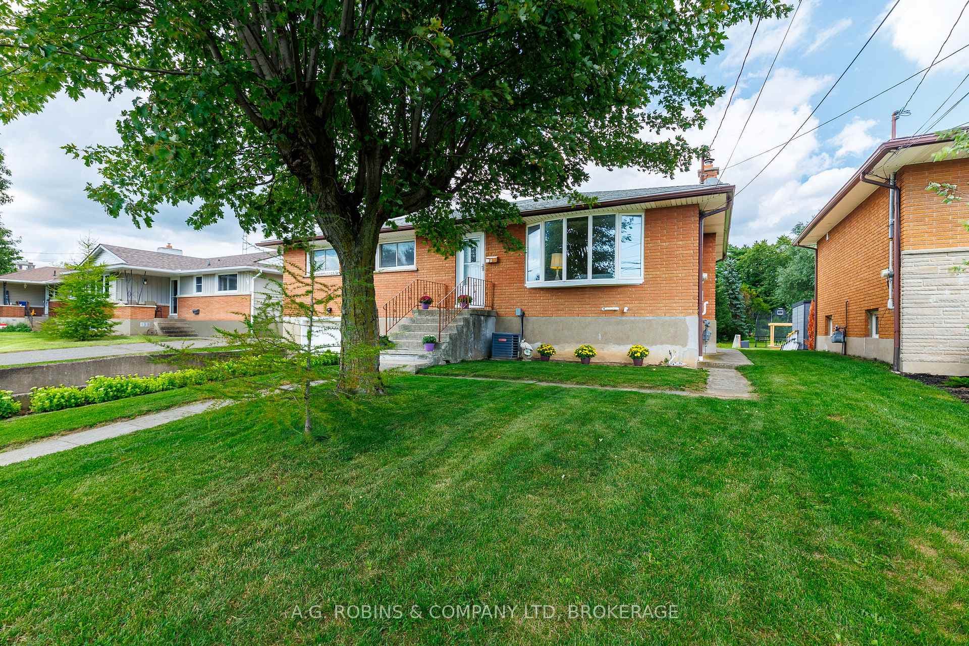 12 Berkley Avenue