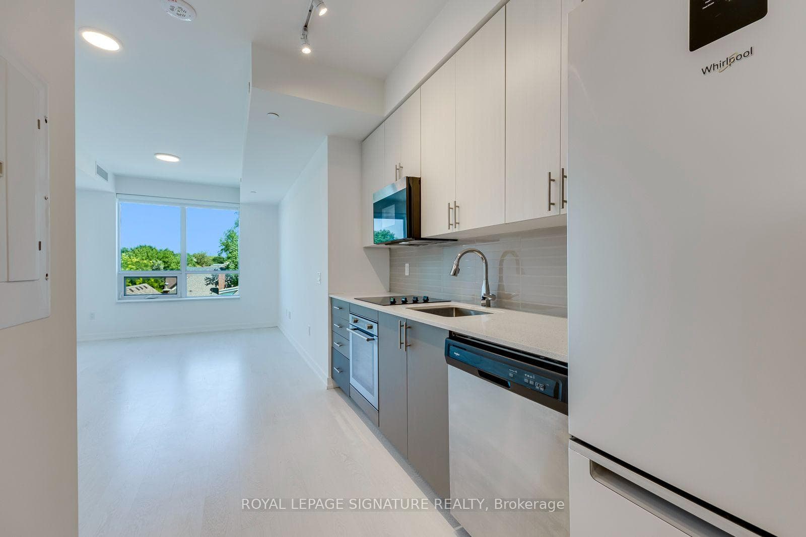 415 Main Street Unit 417