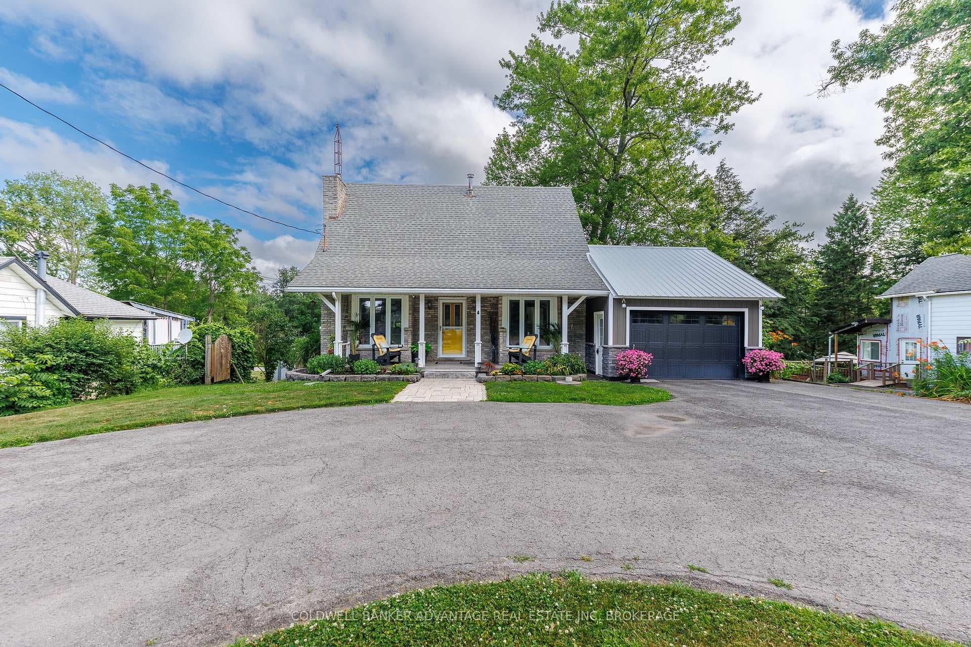 10448 Lakeshore Road