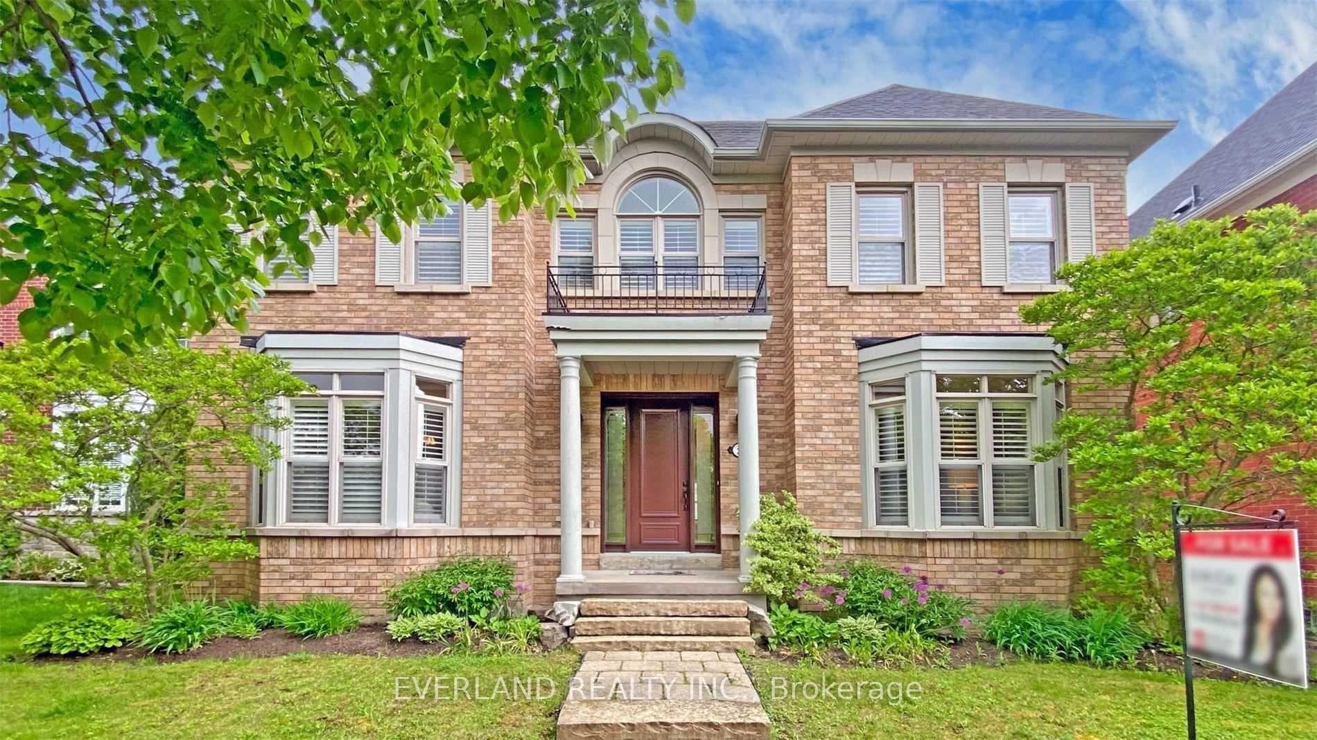 27 The Fairways Street