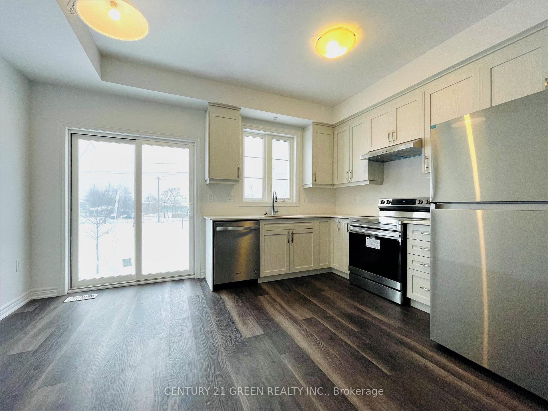 575 Woodward Avenue Unit 11