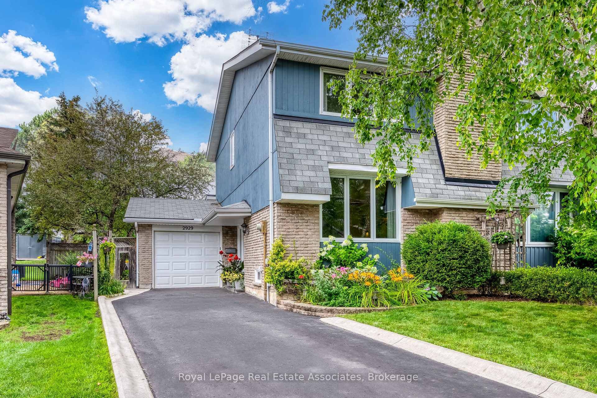 2929 Arvida Circle