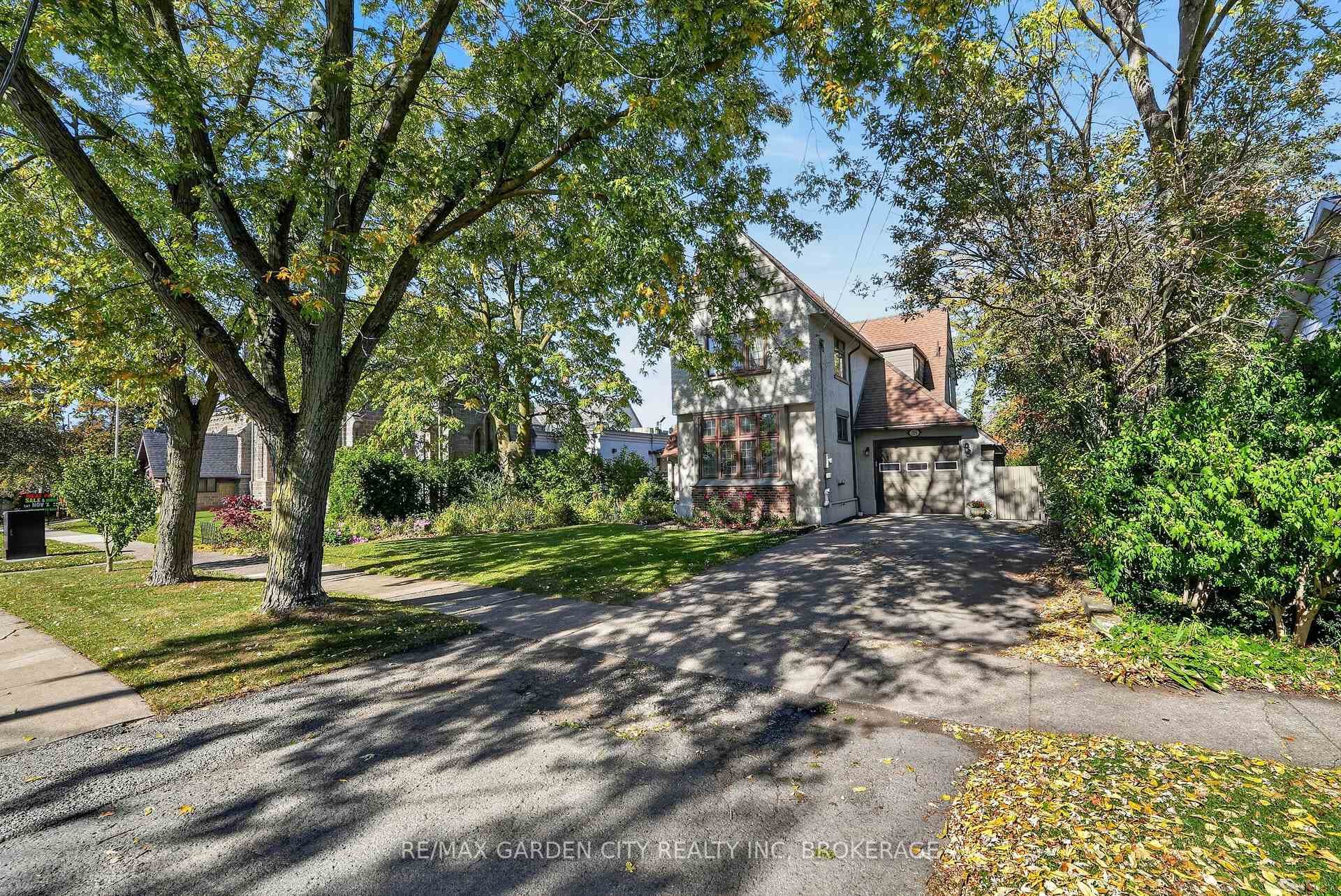 38 CLAIRMONT Street