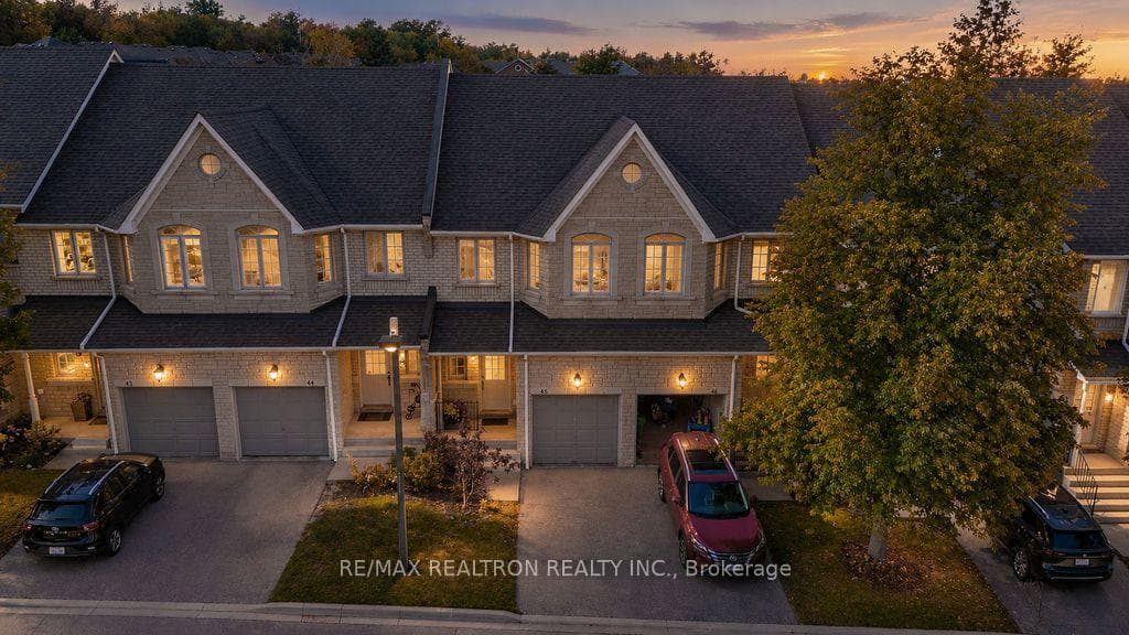 5525 Palmerston Crescent Unit 45