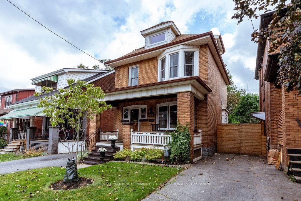 243 Grosvenor Avenue