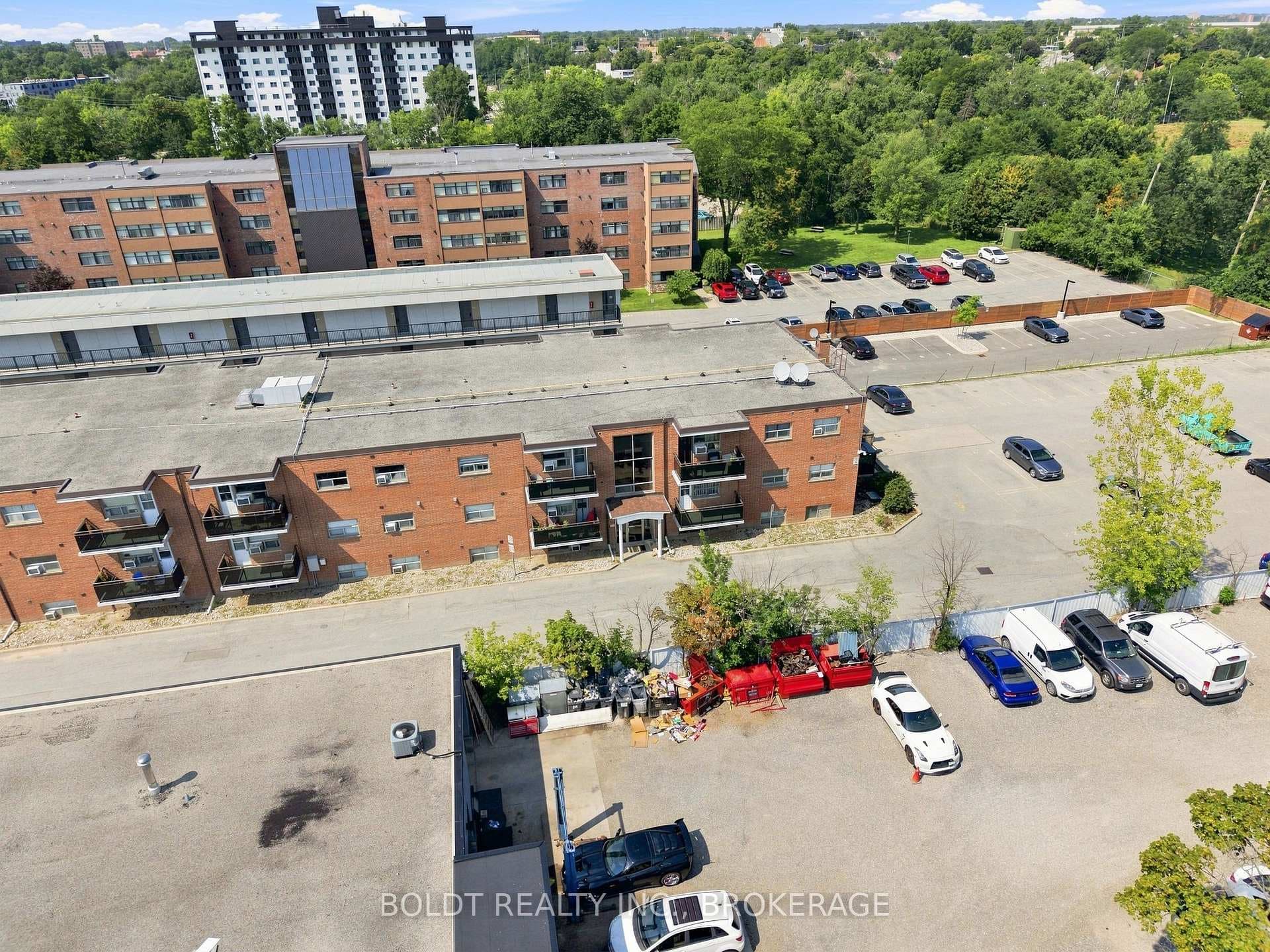 264 Oakdale Avenue Unit 307