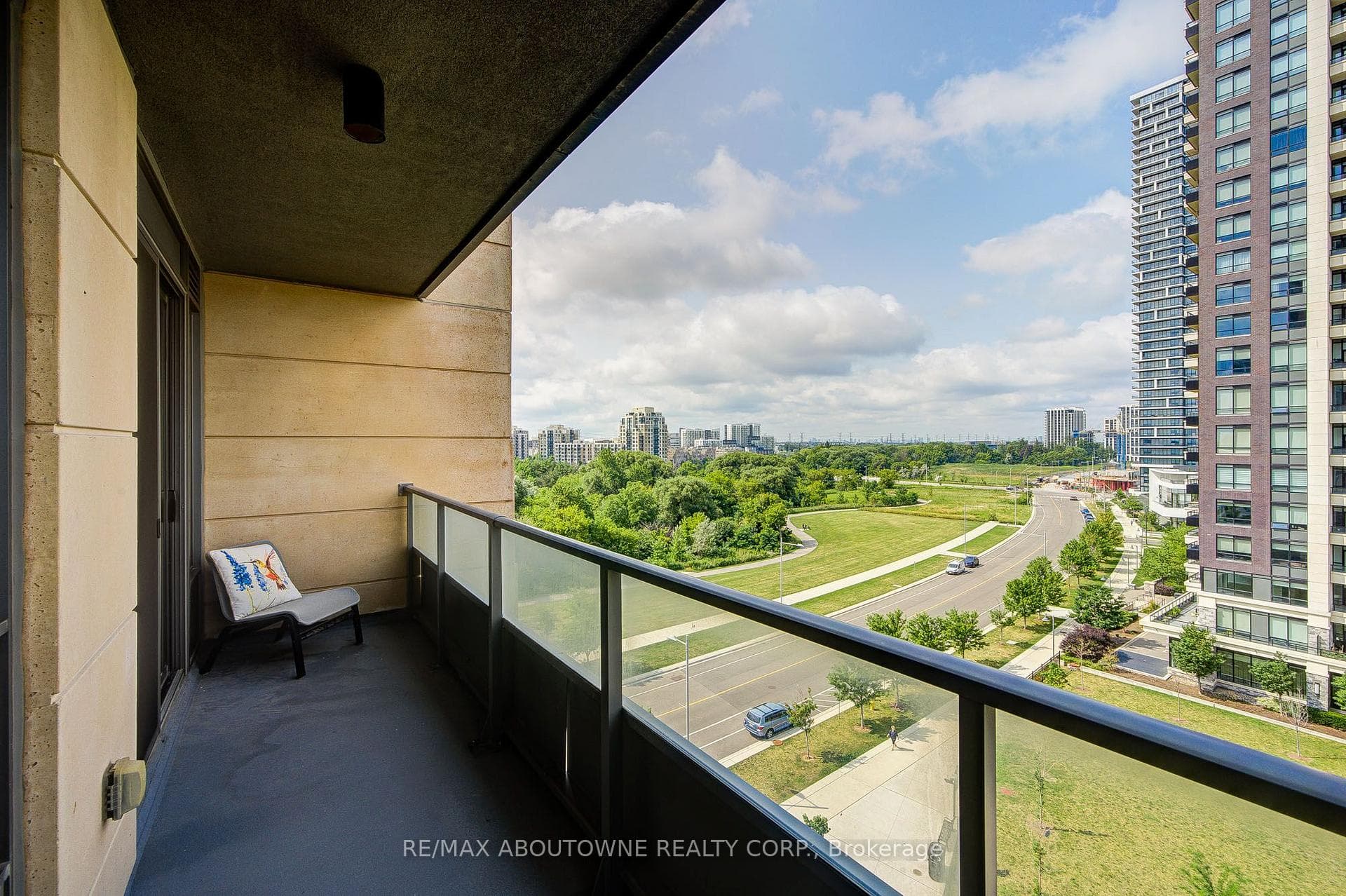 18 Uptown Drive Unit 921