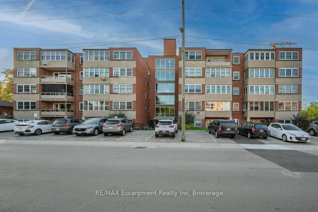 9 Grant Boulevard Unit 201
