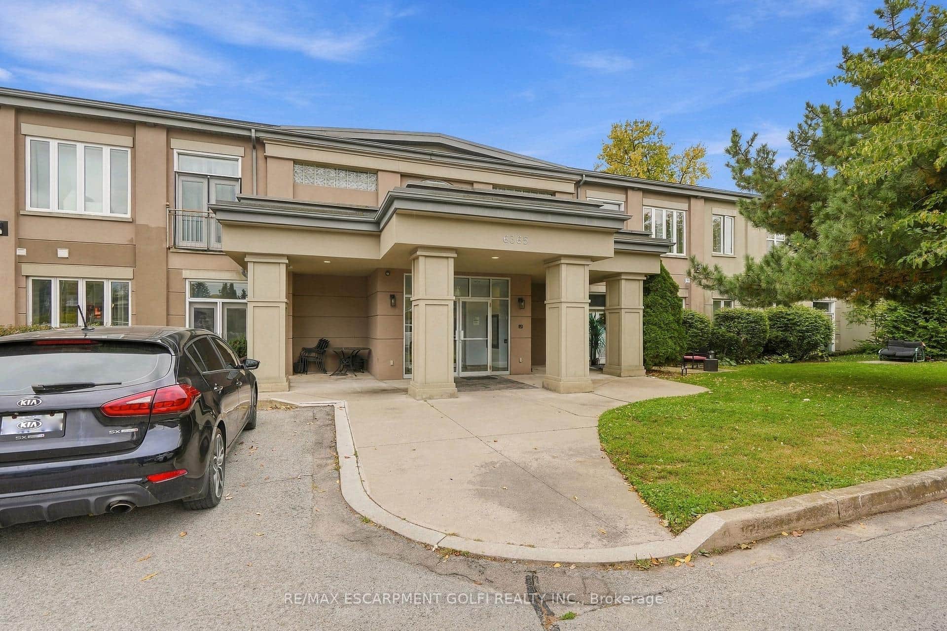 6365 Drummond Road Unit 105