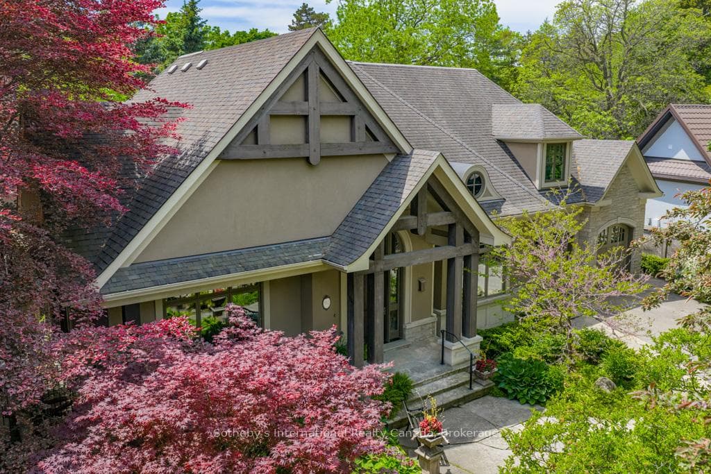 552 Bobolink Road