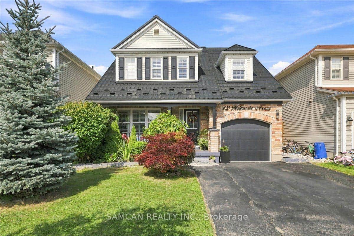 12 Hollinrake Avenue