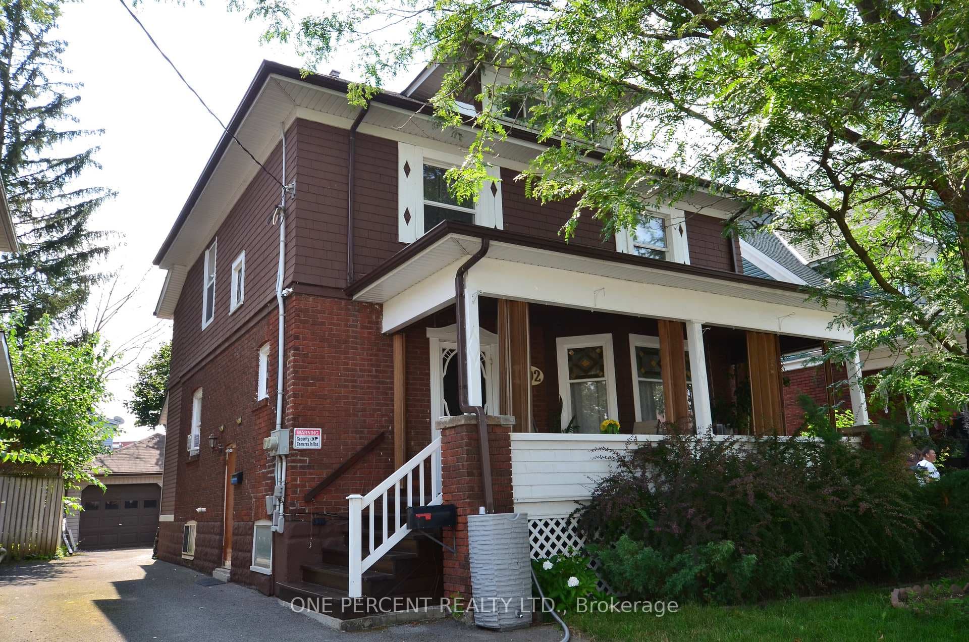 4602 Ryerson Crescent
