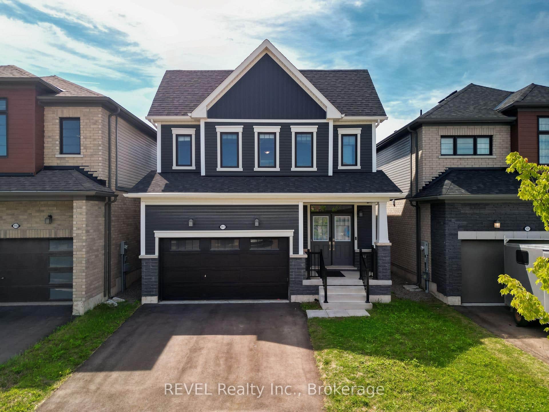 111 Sunflower Crescent
